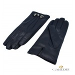 Guanto donna in vera pelle nappa foderato cashmere con morsetto oro sul dorso.